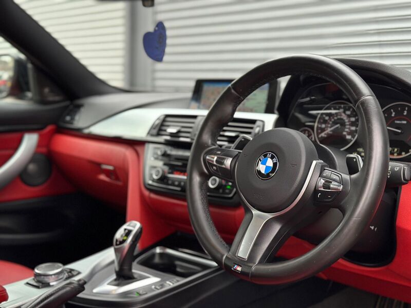 BMW 4 SERIES