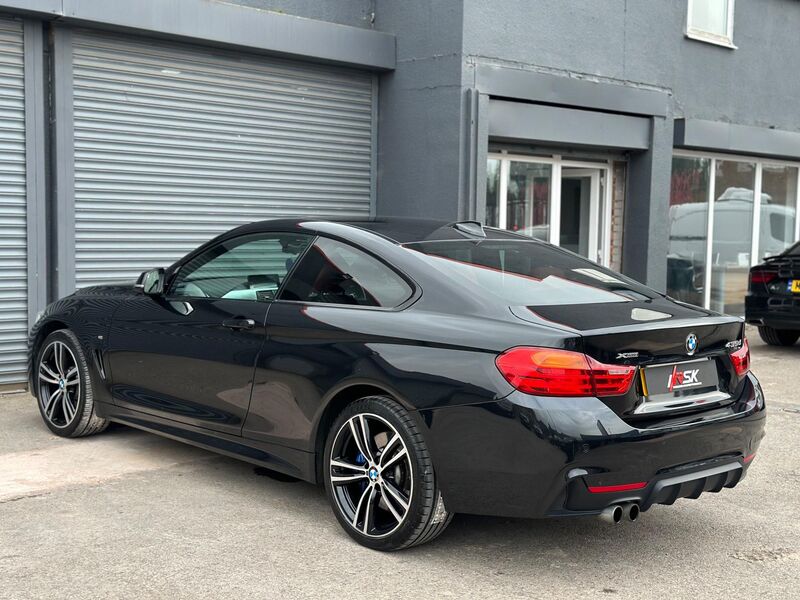 BMW 4 SERIES