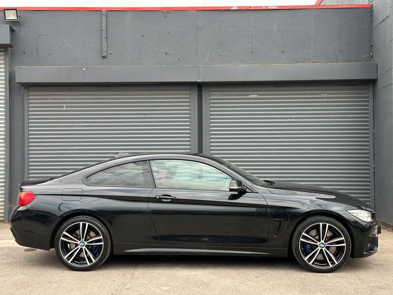 BMW 4 SERIES