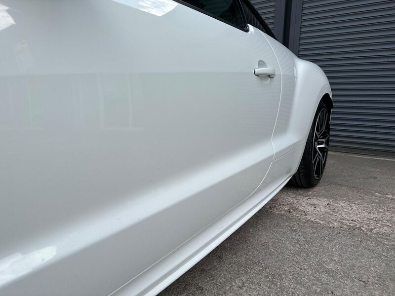 PEUGEOT RCZ