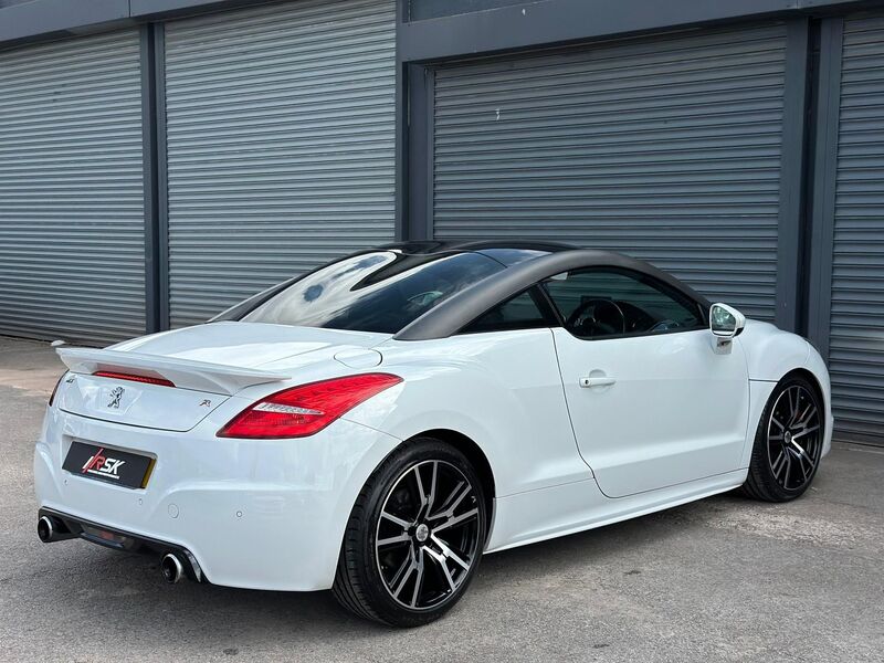 PEUGEOT RCZ