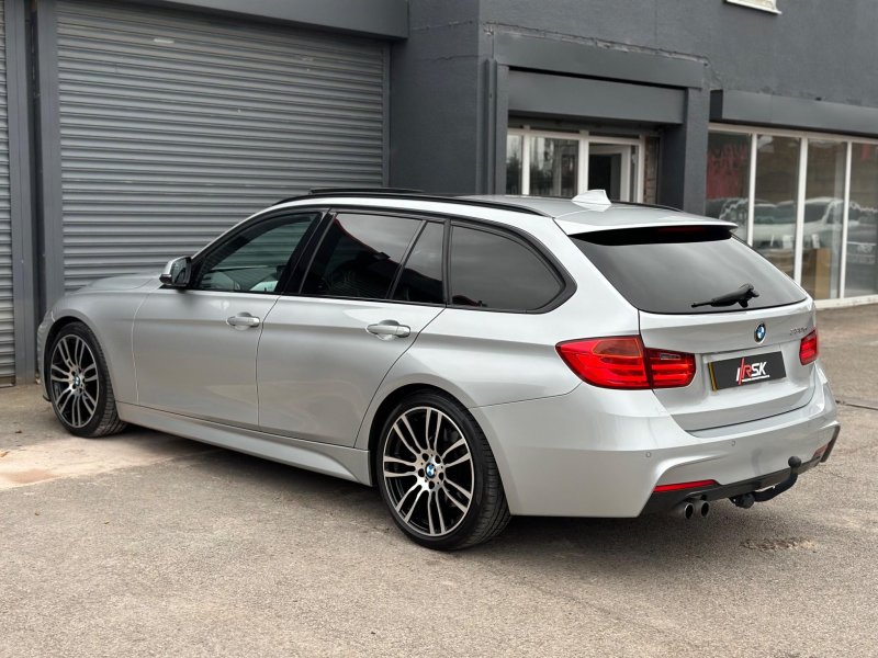 BMW 3 SERIES