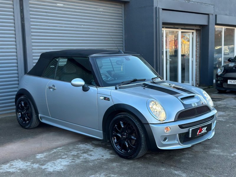 MINI CONVERTIBLE