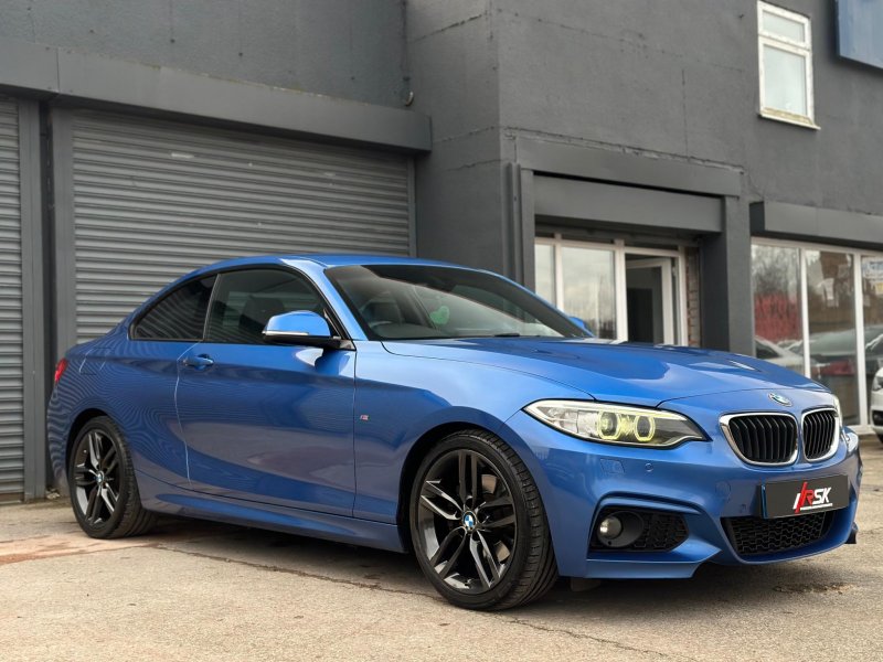 BMW 2 SERIES