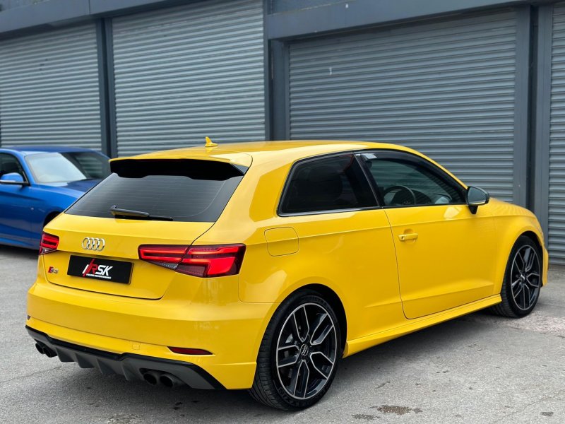 AUDI S3
