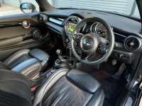 MINI CONVERTIBLE