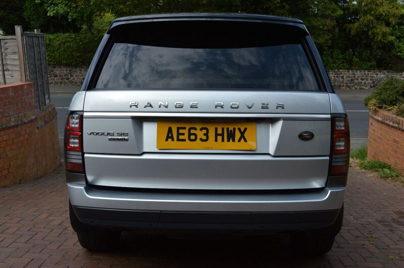 LAND ROVER RANGE ROVER