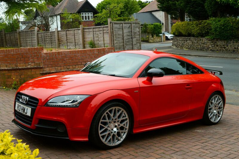 AUDI TT