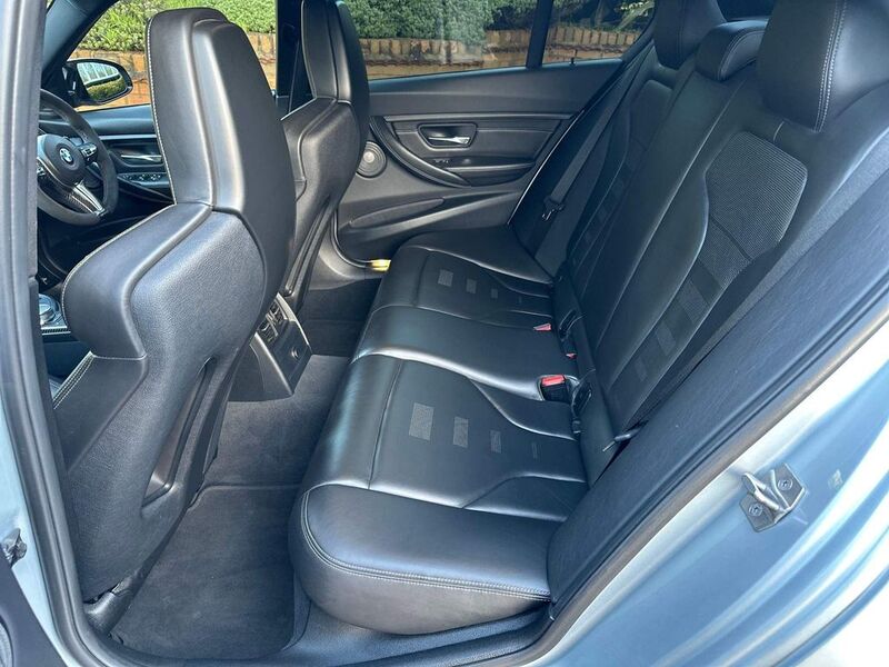 BMW 3 SERIES