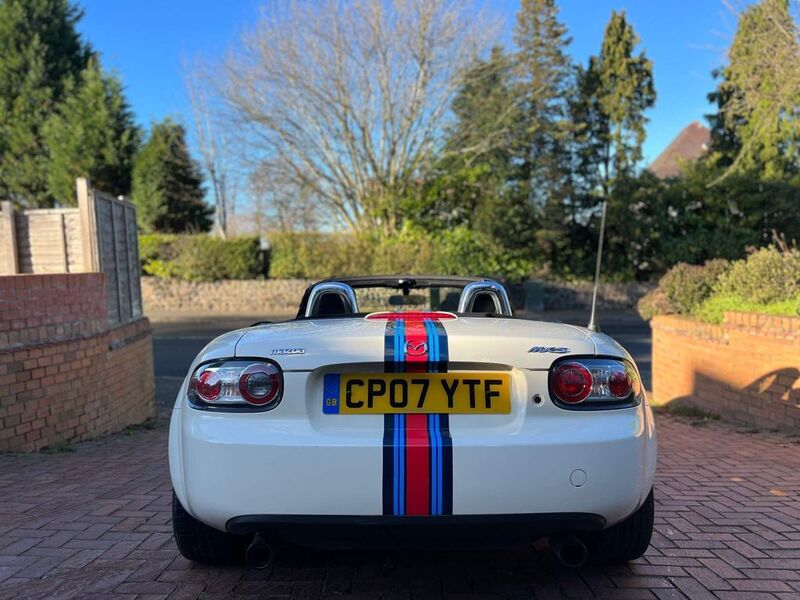 MAZDA MX-5